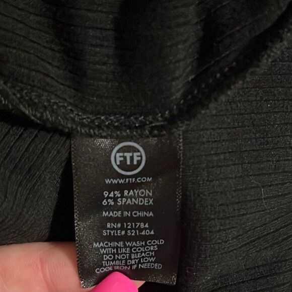 FTF Cold-Shoulder Ribbed Mini Bodycon Dress - Picture 11 of 11